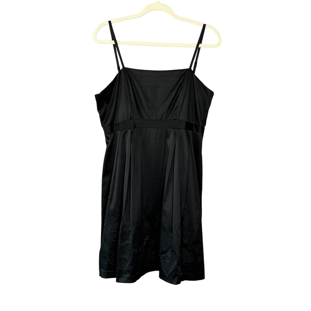 Lucy Paris Black Satin Embroidered Fit & Flare Cocktail Dress Large LBD Mini